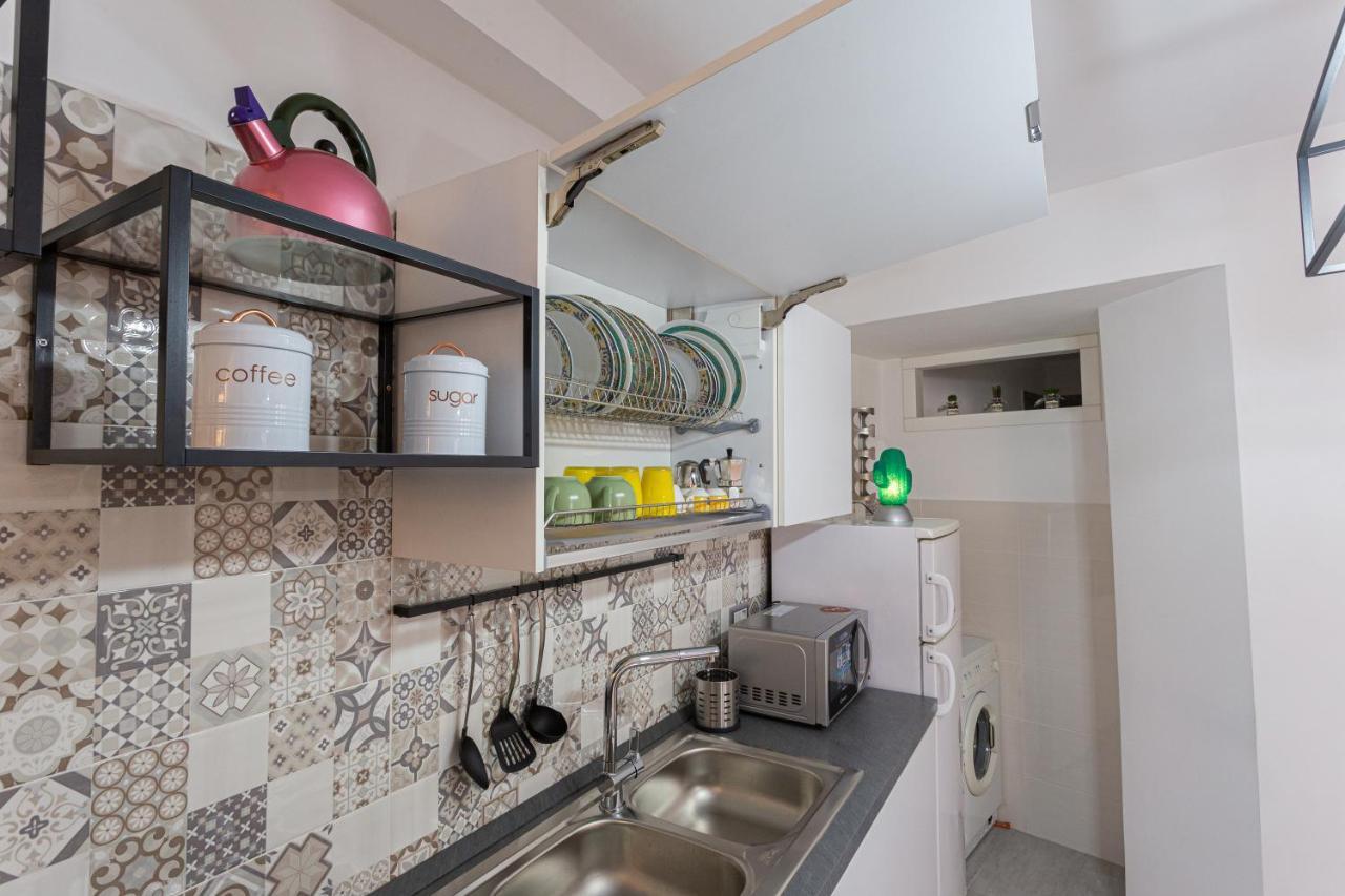 Independent House 51 Apartment Наполи Екстериор снимка