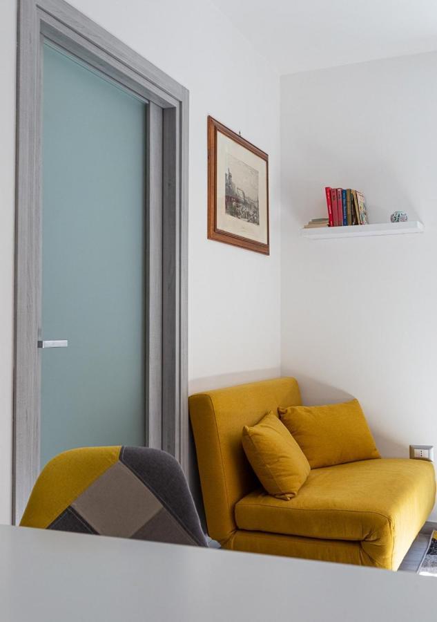 Independent House 51 Apartment Наполи Екстериор снимка