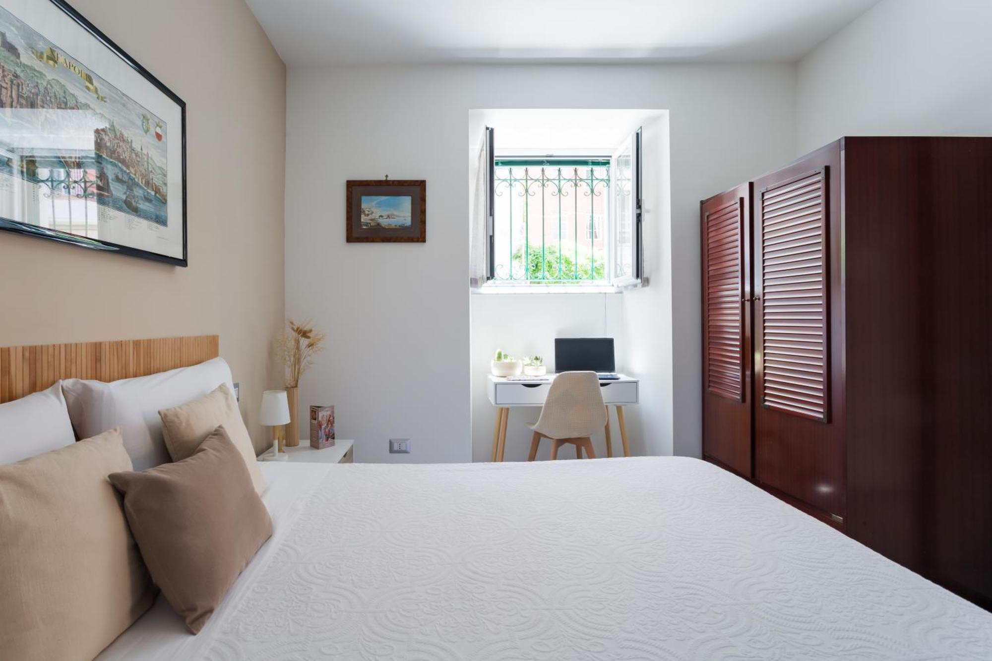 Independent House 51 Apartment Наполи Екстериор снимка